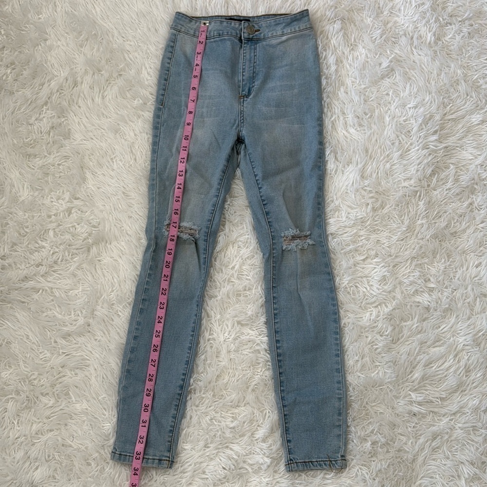 Skinny jeans